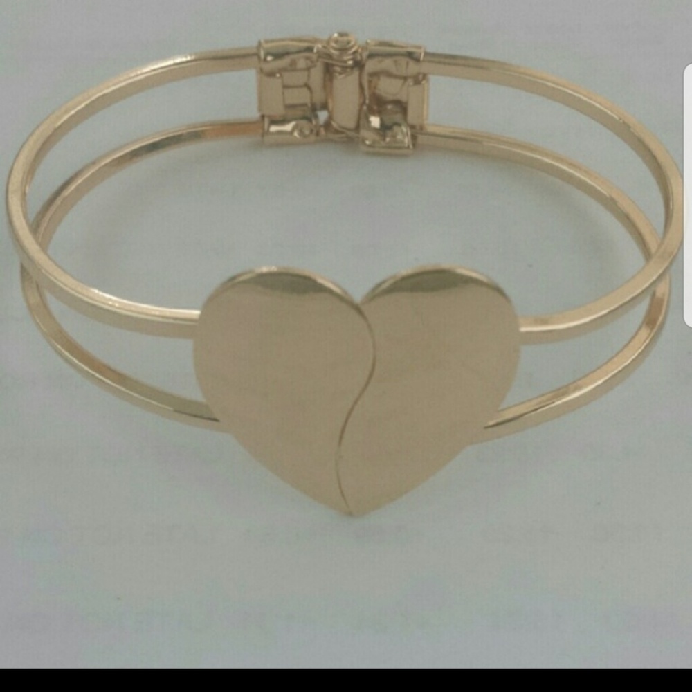 Heart Bangle - Picture 3 of 3
